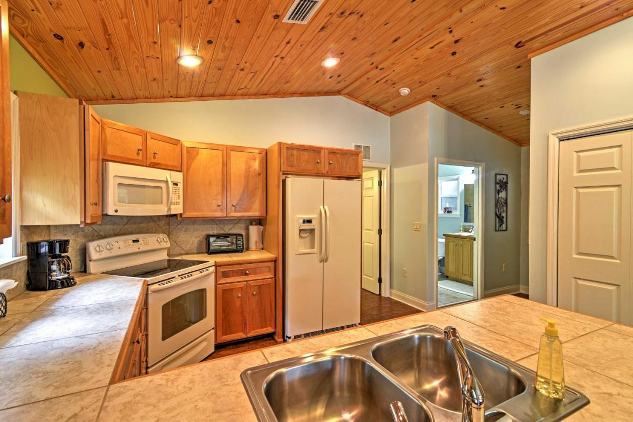 Crystal River Cottage On 1 Acre With Deck And Porch! Yankeetown Εξωτερικό φωτογραφία